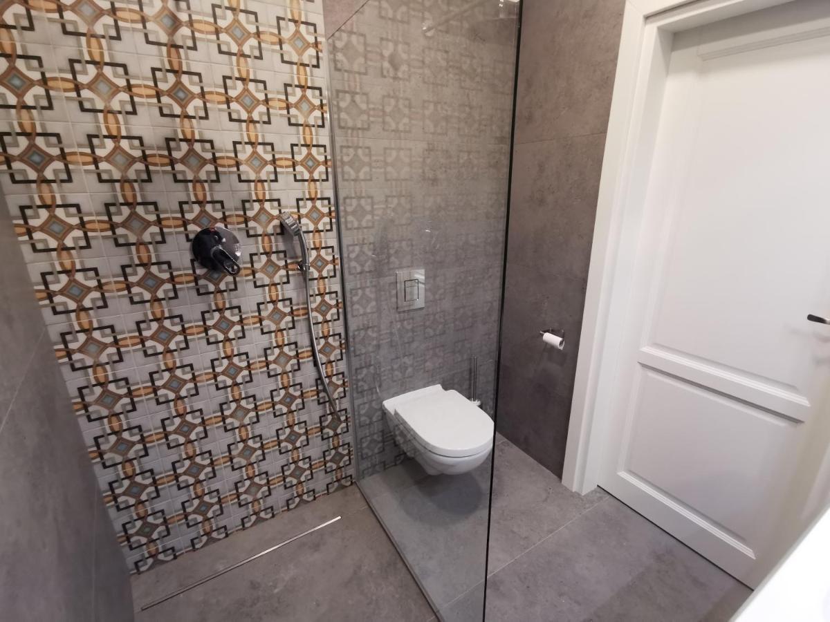 Nowe Apartamenty Zamkowa Vis A Vis Wawelu Краков Экстерьер фото